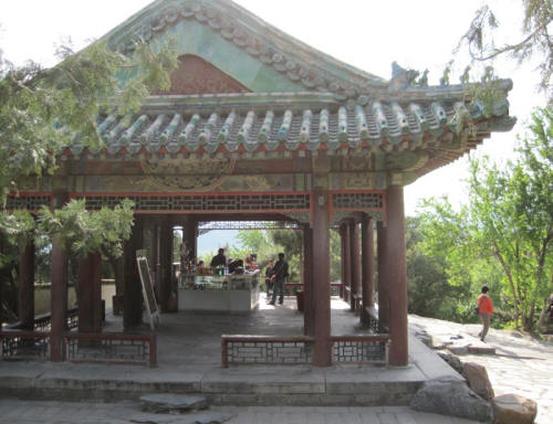 Many buildings and pavilions were converted into souvenir shops and concession stands. This was common at many of the historical sites.