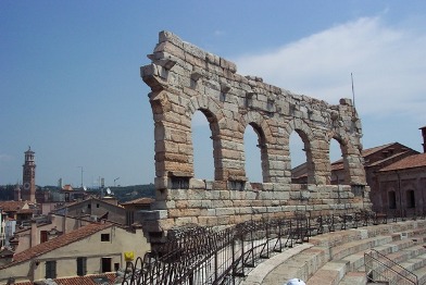 Remaining edge of upper part of Arena